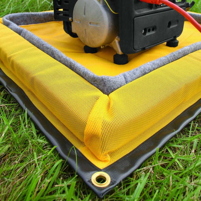 PIG® Oil-Only Absorbent Sock - Pack of 12