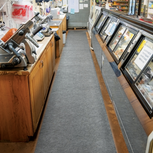 PIG® Grippy® Floor Mat Roll with Adhesive Backing - Heavy 91cm x 15.2m