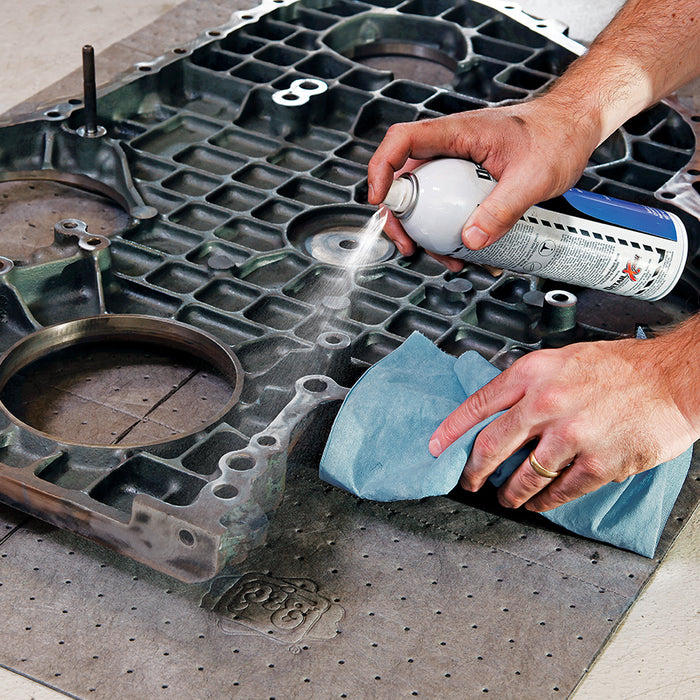 PIG® high-strength cloths for maintenance activities