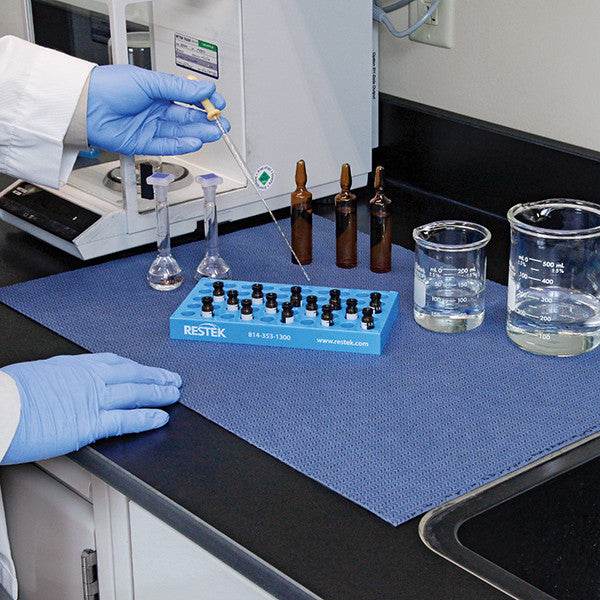 Roll pad with adhesive bottom – Medium weight L. 30 m.