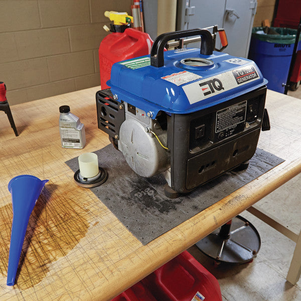 PIG® Universal Absorbent Roll - Lightweight