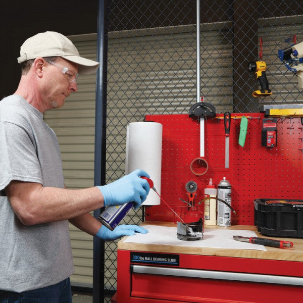 PIG® Oil-Only Absorbent Roll - Lightweight