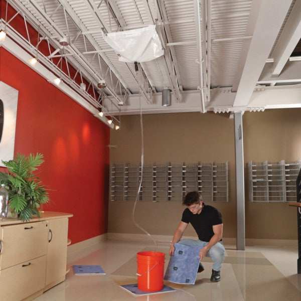 PIG® Quick Response Roof Leak Deflector Kit